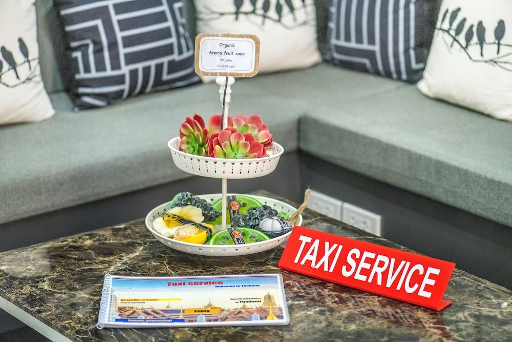 Tori Prestige Bangkok Hotel Екстер'єр фото